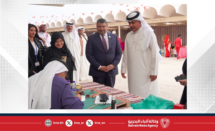 وزارة شؤون الكهرباء والماء تحتفل بالأعياد الوطنية